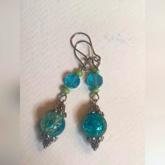 Dangle Handcrafted Earri… - Picture 1 of 3
